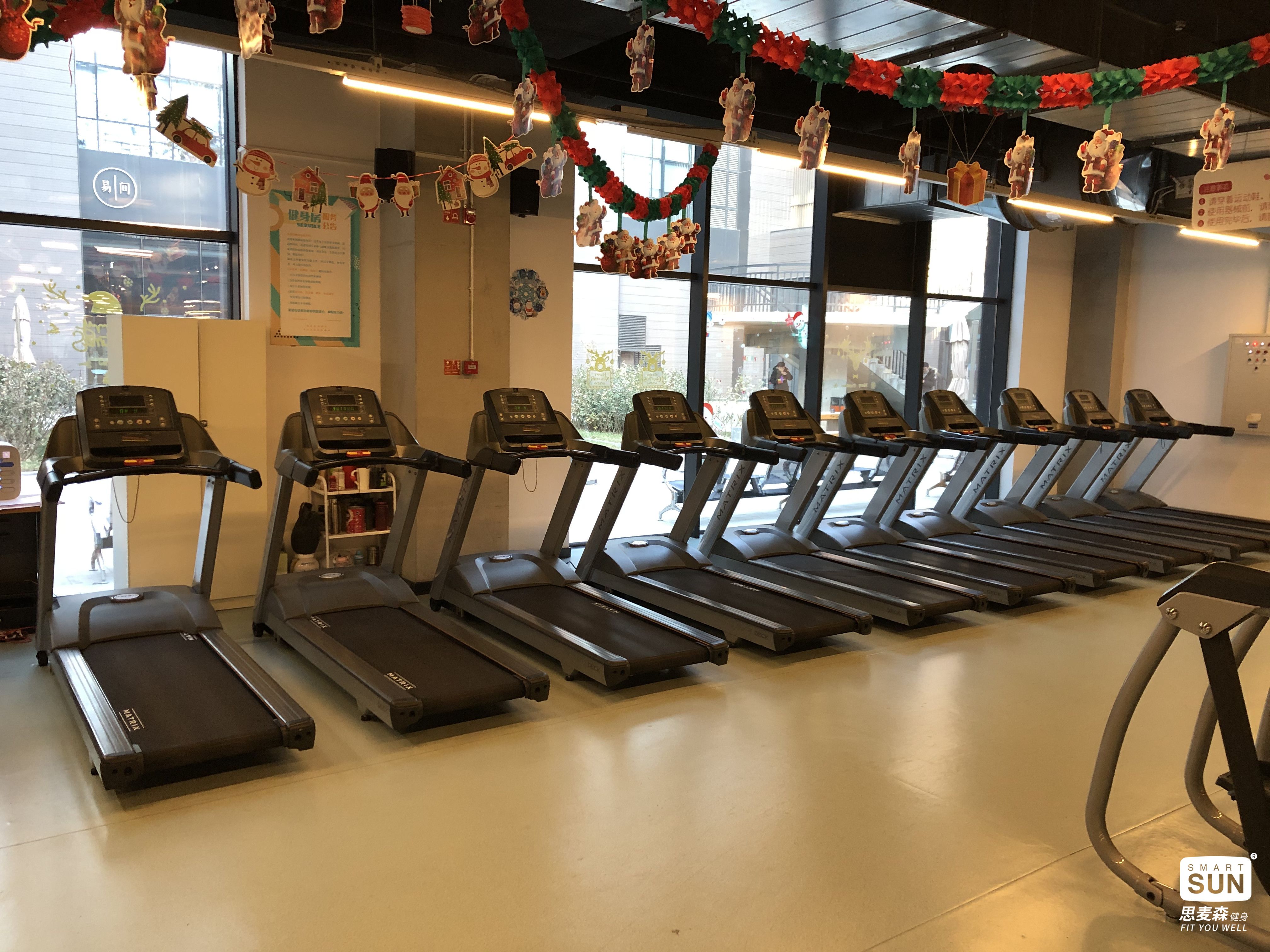 國(guó)內(nèi)知(zhī)名的(de)網絡技(jì)術(shù)企業(yè)健身(shēn)中心