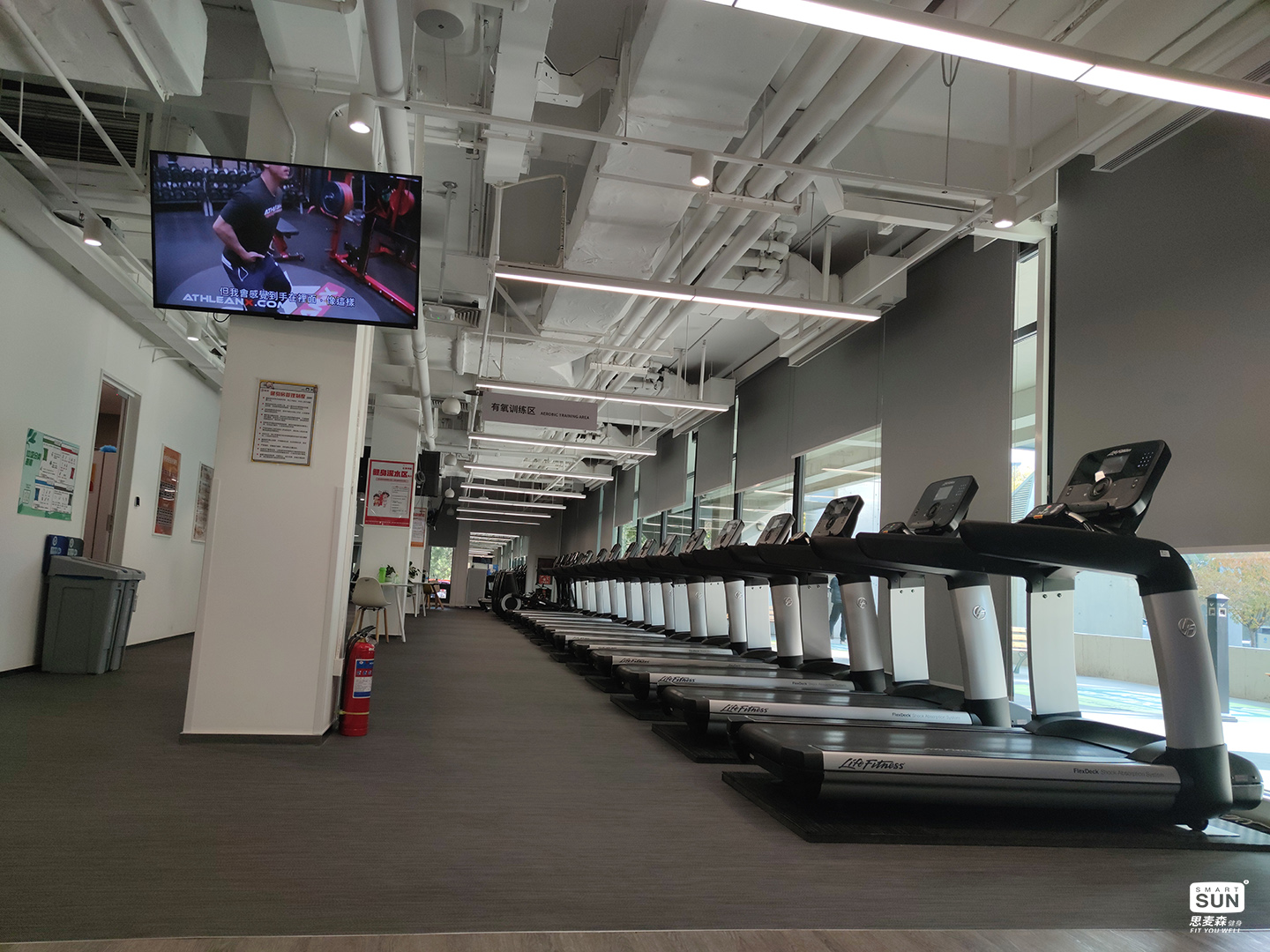 國(guó)內(nèi)知(zhī)名信息科(kē)技(jì)企業(yè)健身(shēn)中心