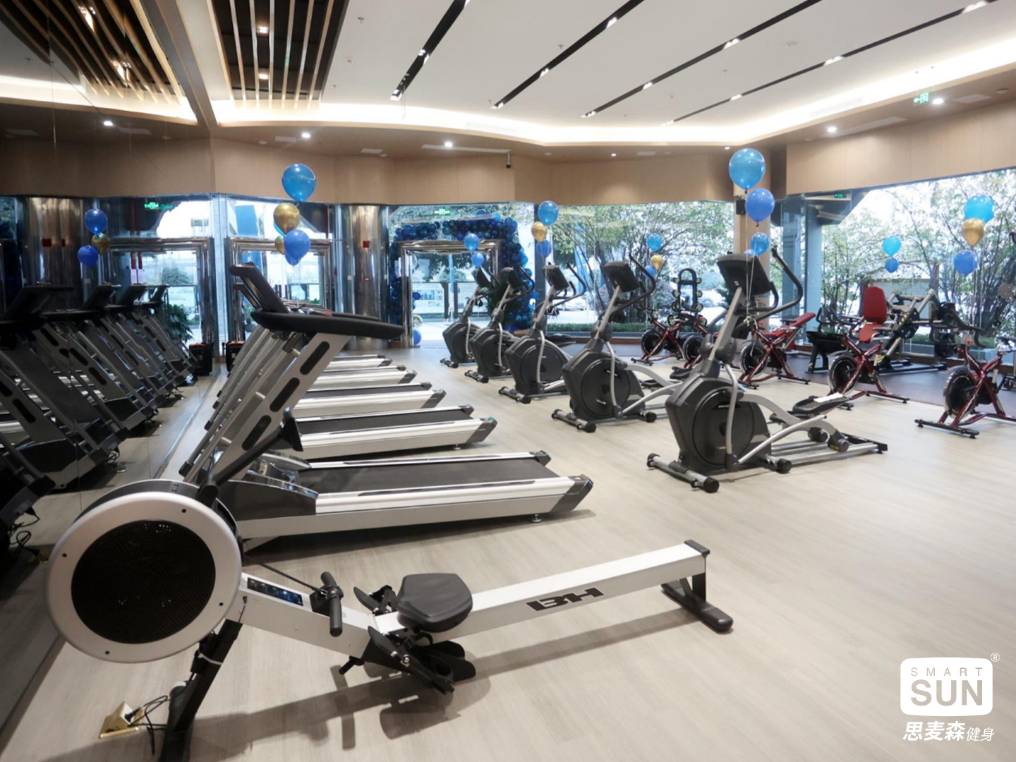 國(guó)內(nèi)知(zhī)名白(bái)酒企業(yè)健身(shēn)房(fáng)